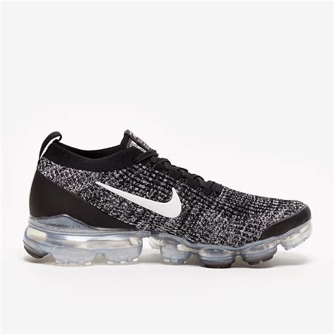 Inspired by the illustrious Nike Air Max Plus from 1998, the Air VaporMax Plus proves just. . Vapor max pros